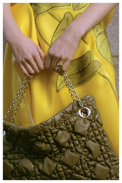 Look 73